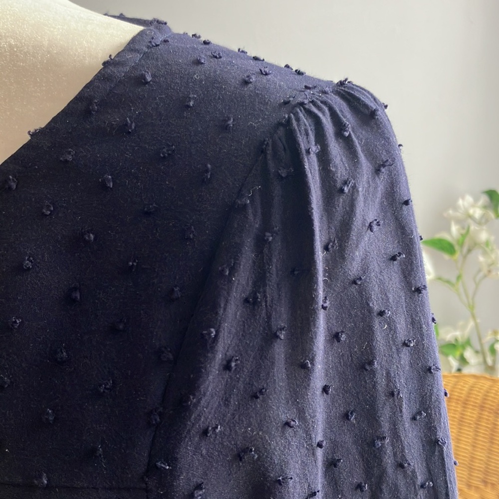 MAEVE Anthropologie navy Swiss dot scallop hem top 4 - Picture 2 of 8